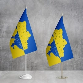 Прапорець України з картою України